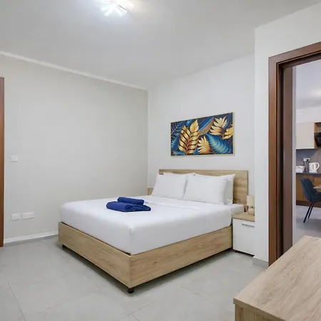 شقة Bright And Spacious 2 Bedroom With Balcony Vmif1-1